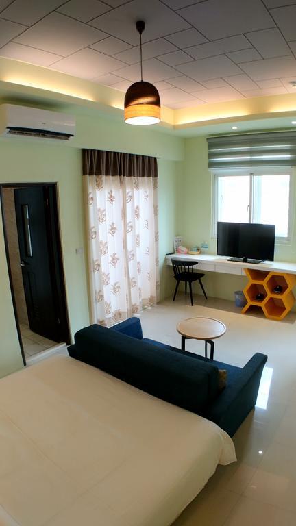 Honey B Trip B&B Kota Hualien Bagian luar foto