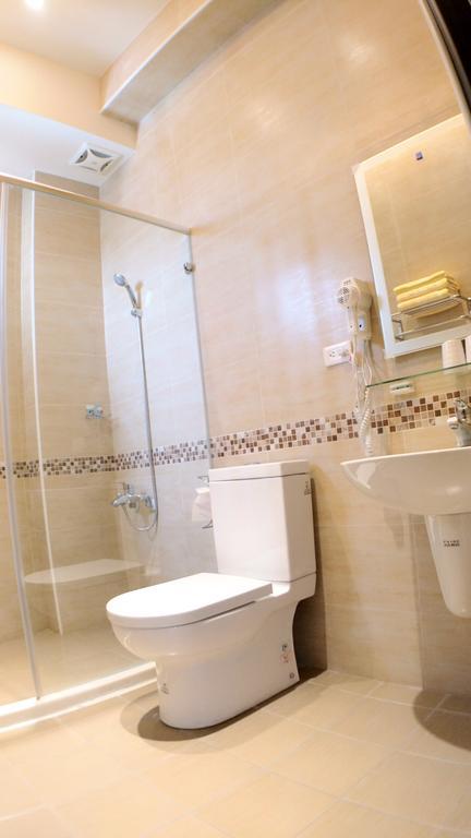 Honey B Trip B&B Kota Hualien Bagian luar foto